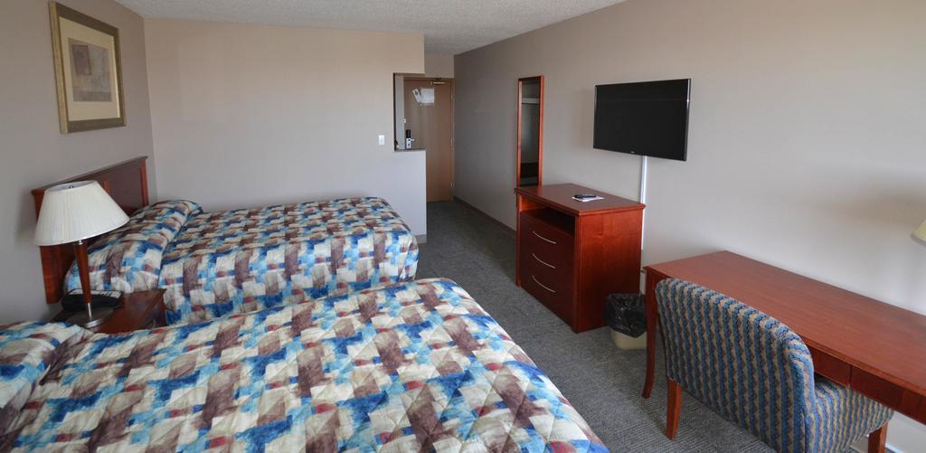 Travelodge Hanna Canada Grey エクステリア 写真
